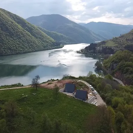 Alpstuga Stone - Terra Jajce