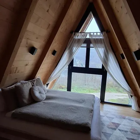Stone - Terra Chalet